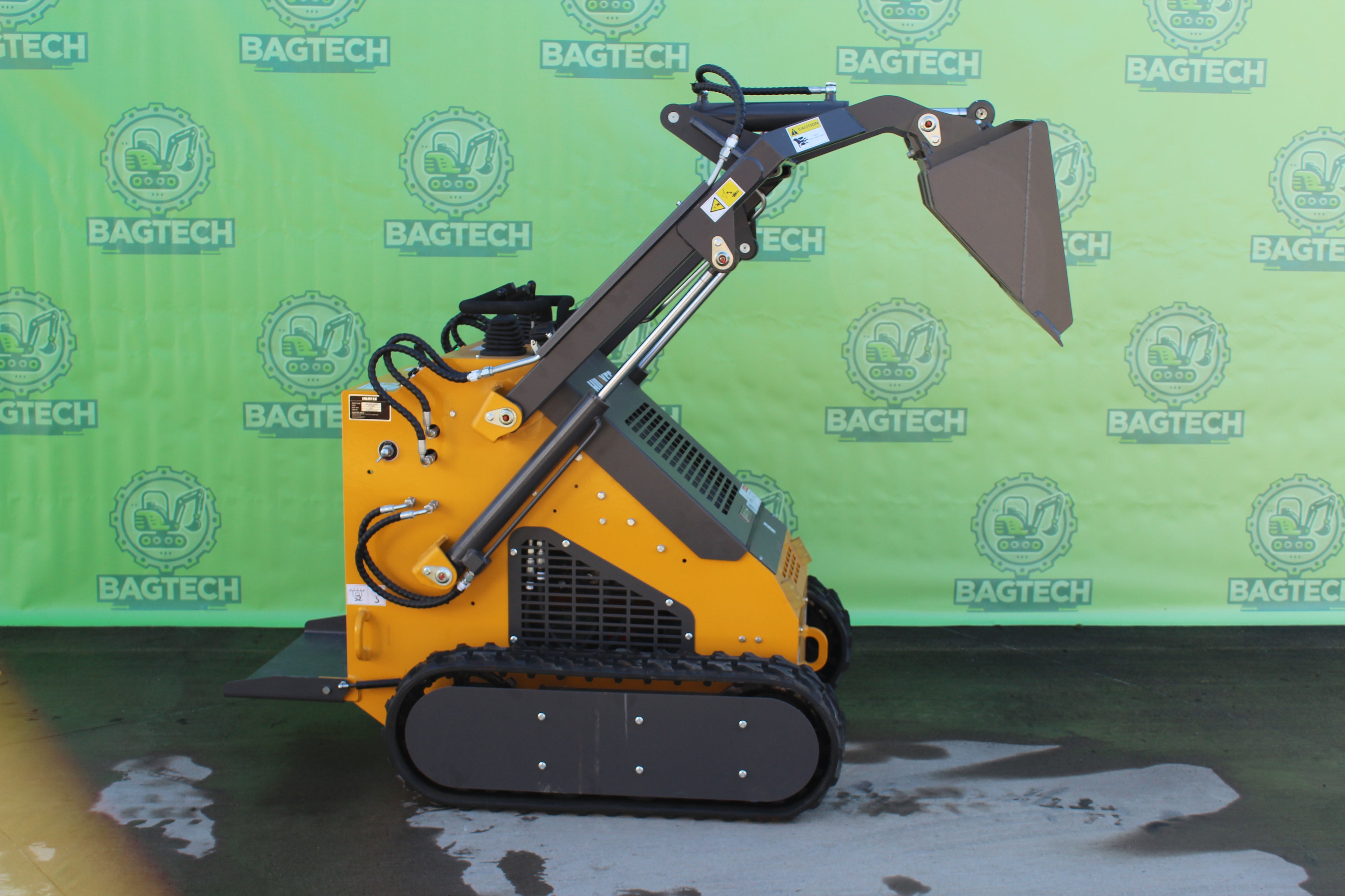 Mininakladač SDJK JKL-380