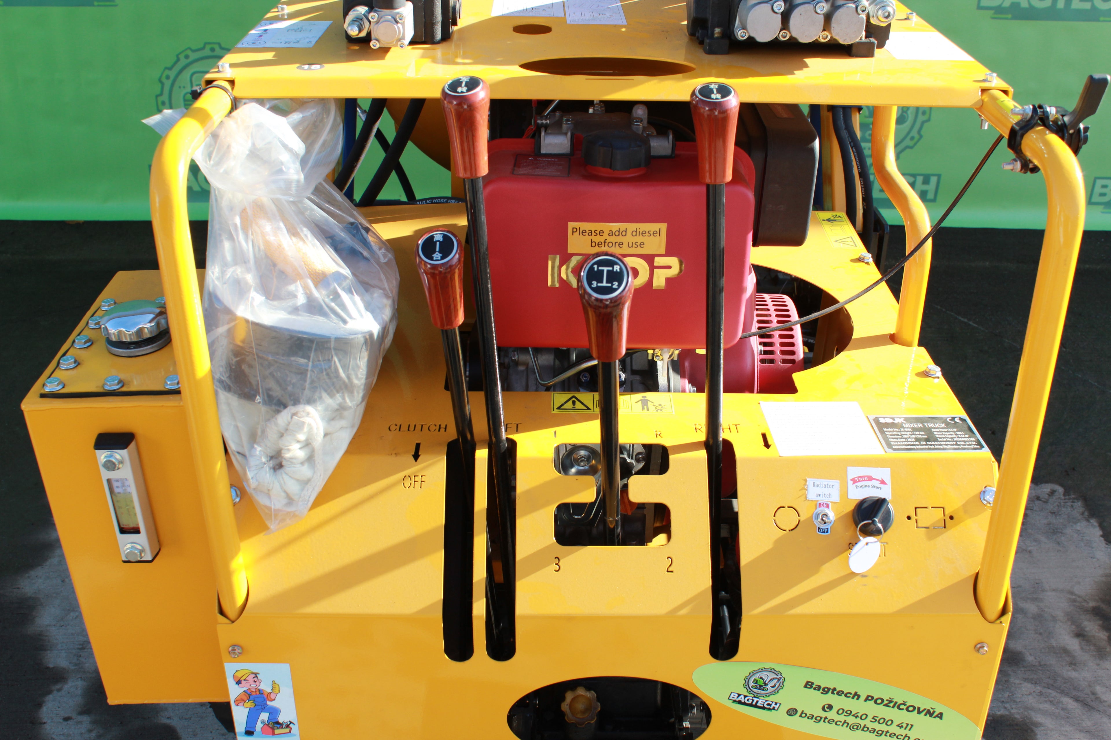 Samonakladacia miešačka 800l