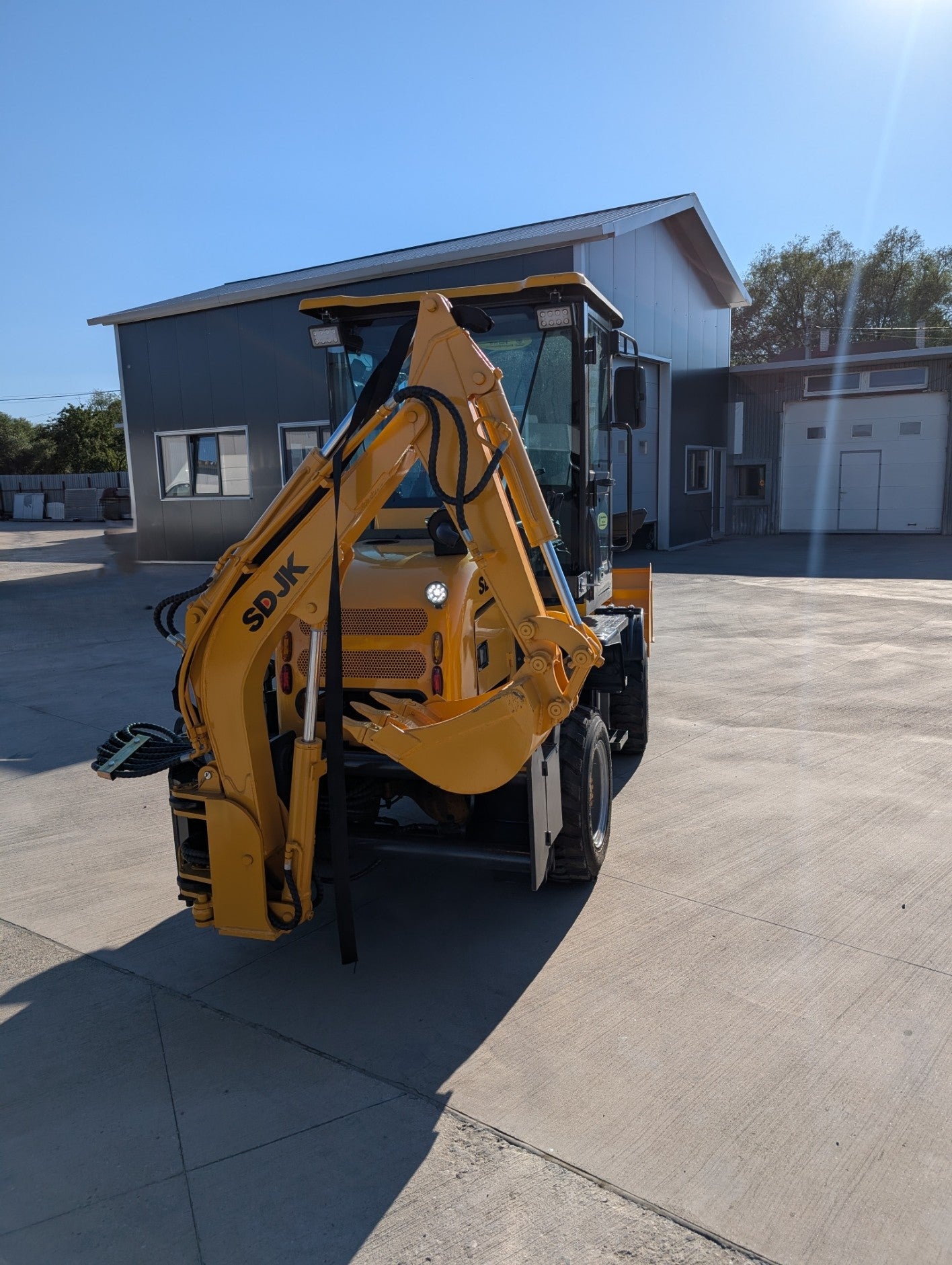 Traktorbager JK08-12 2.2t