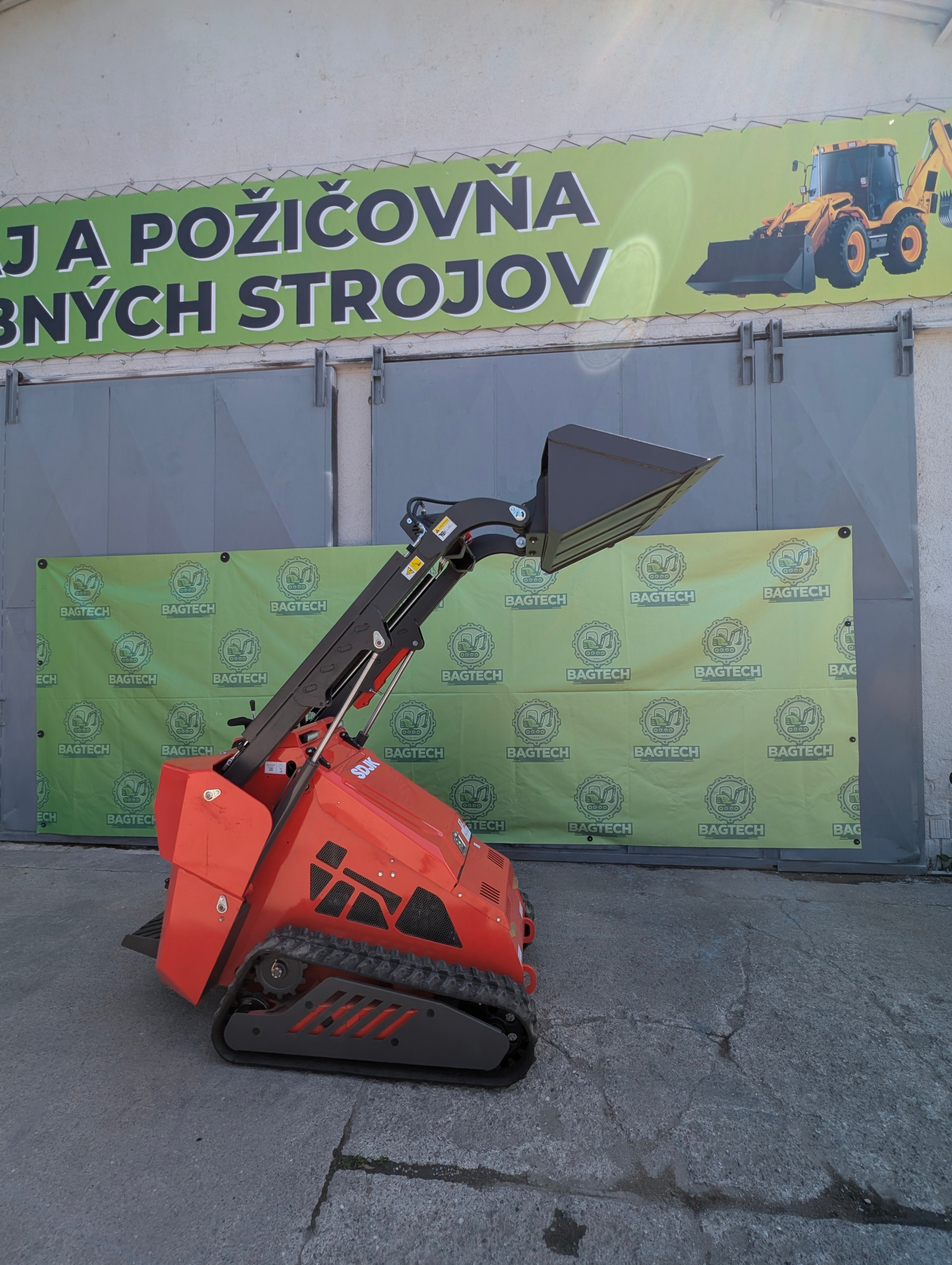 Mininakladač SDJK JKL-680x